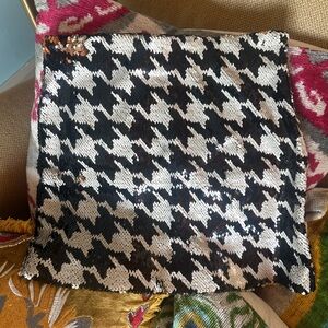 ASTR Sequin Houndstooth Mini Skirt Black & White XS NWT